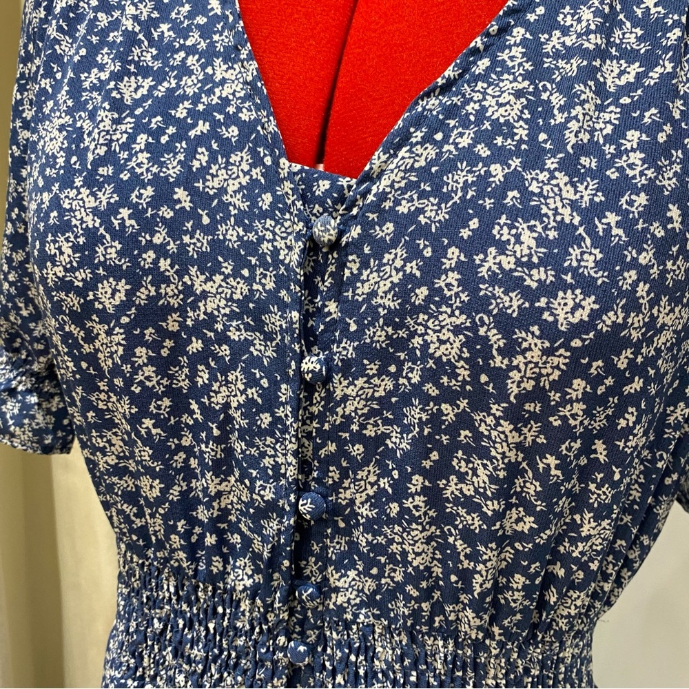 Hayden Navy Floral Maxi Dress with Cream Accents - Picture 7 of 15